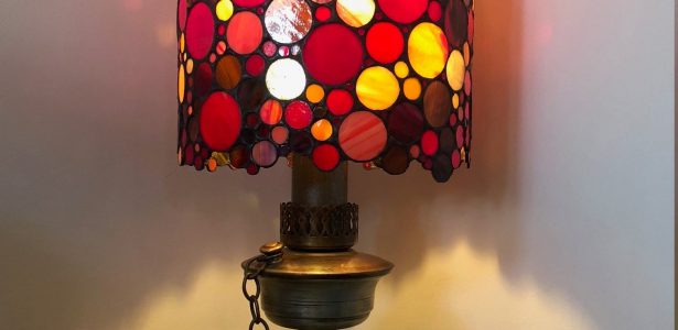 Tiffany lamp by Tracey Woodroffe
